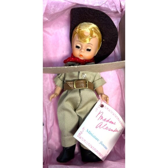 Madame Alexander Miniature Showcase Doll "Australia Boy" In Original Box - Picture 5 of 6